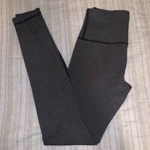 Lululemon Wunder Under - Black Diamond Dot